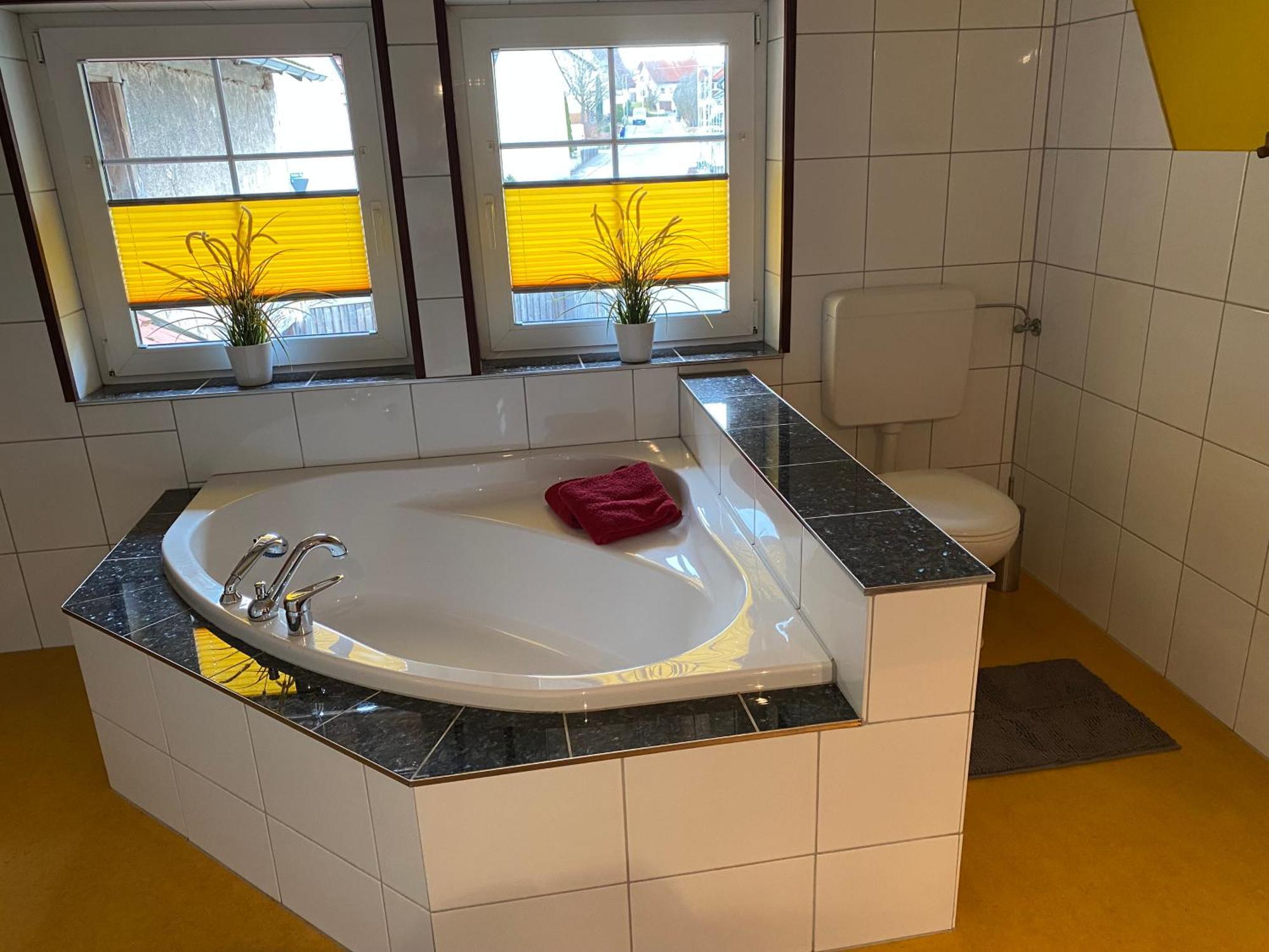شقة Schwarzwald - Ferienhaus In Tannheim فيلينغن سشفايننغ المظهر الخارجي الصورة