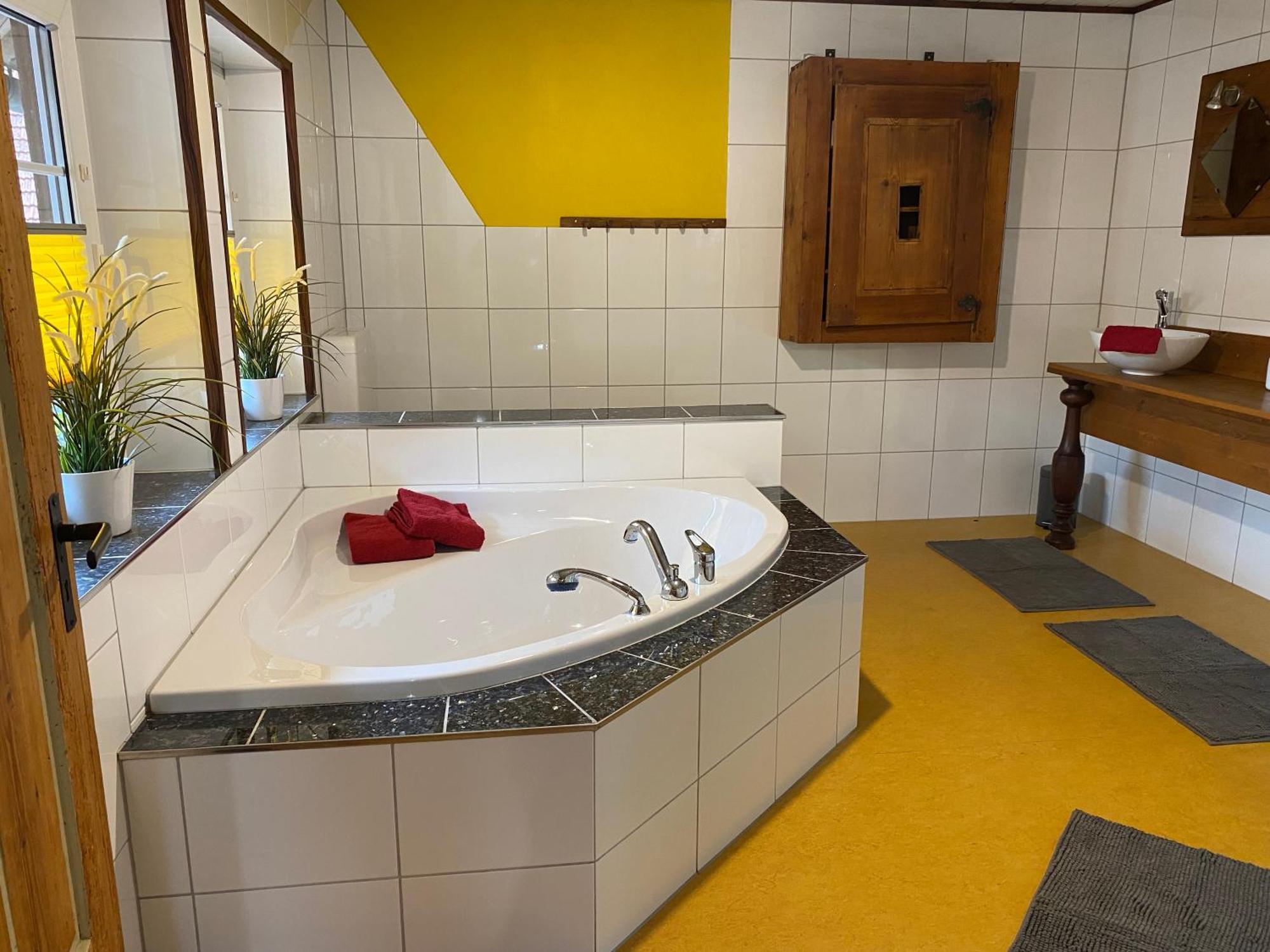 شقة Schwarzwald - Ferienhaus In Tannheim فيلينغن سشفايننغ المظهر الخارجي الصورة